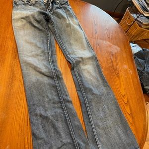 Rock Republic size 25 cut 9035 minimum wear rainbow design rear pockets